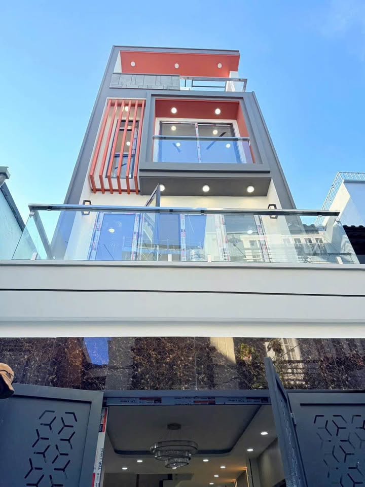 Nhà phố Bình Thạnh 50m² - 4 tầng BTCT, 5PN - Giá 8.65 Tỷ