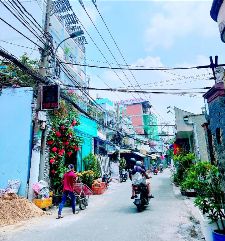 Mặt tiền Hoàng Xuân Nhị, Tân Phú - Kinh doanh sầm uất, 89m², 2 tầng, chỉ 8 tỷ