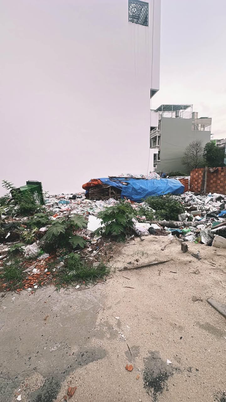 Đất nền Quận 12 60m² - Sổ đỏ chính chủ, sang tên ngay!