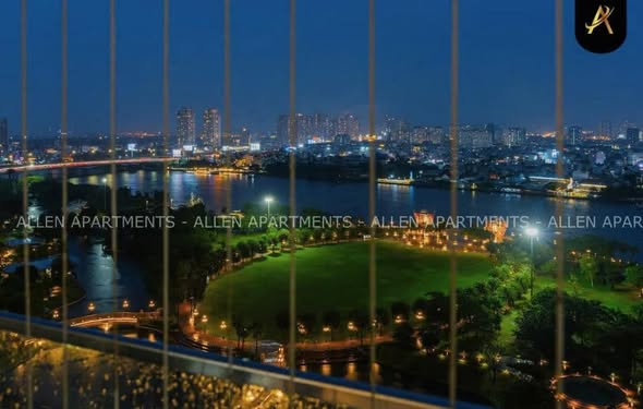 Cho thuê căn hộ góc 4PN 146m² Vinhomes Quận 4 - View Sông & CV Trứng