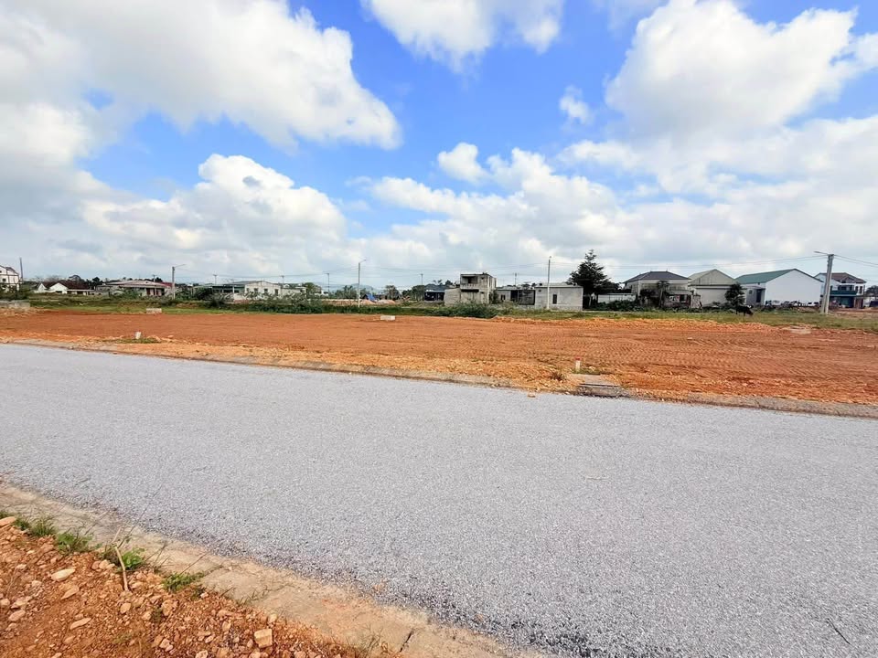 Đất Nền Cự Nẫm Bố Trạch 300m² - Sổ Hồng Full Thổ Cư, Đường 3 Làn Xe