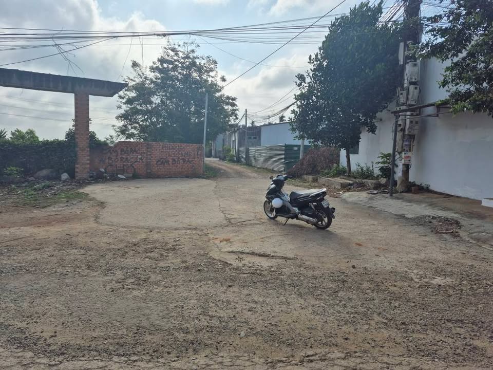 Đất nền Phường Tân Lập BMT 100m² giá 1.8 tỷ - Sổ đỏ chính chủ!