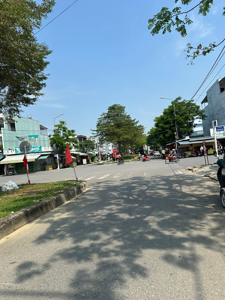 Mặt tiền kinh doanh đường Cao Sơn Pháo, Điện Bàn - 122m² giá tốt