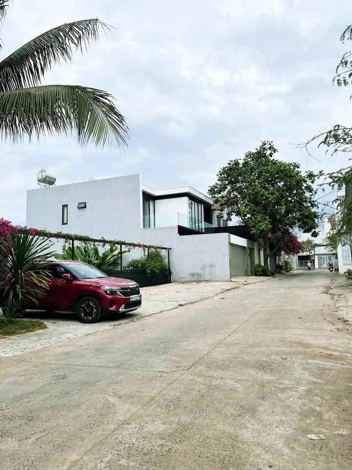 Nhà phố 2 mặt tiền Nguyễn Lâm, BMT 108m² - Mặt tiền kinh doanh đắc địa!