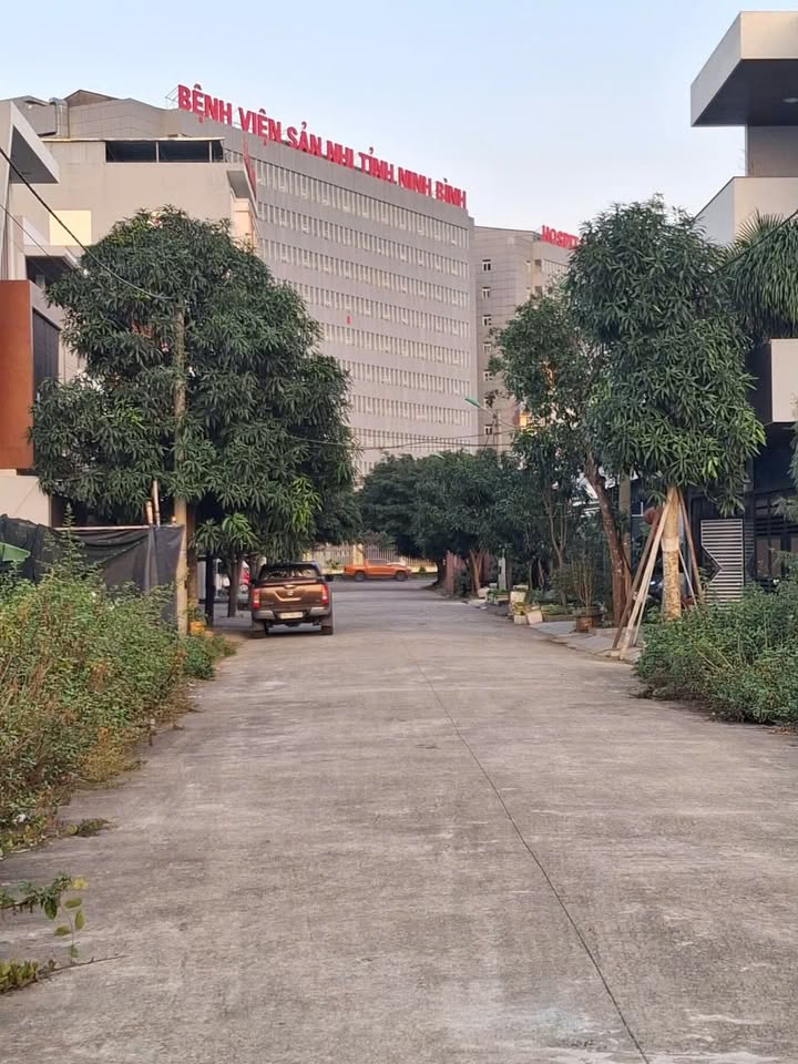 Đất nền Hoa Lư 128m² giá 8 tỷ - Sổ đỏ chính chủ!