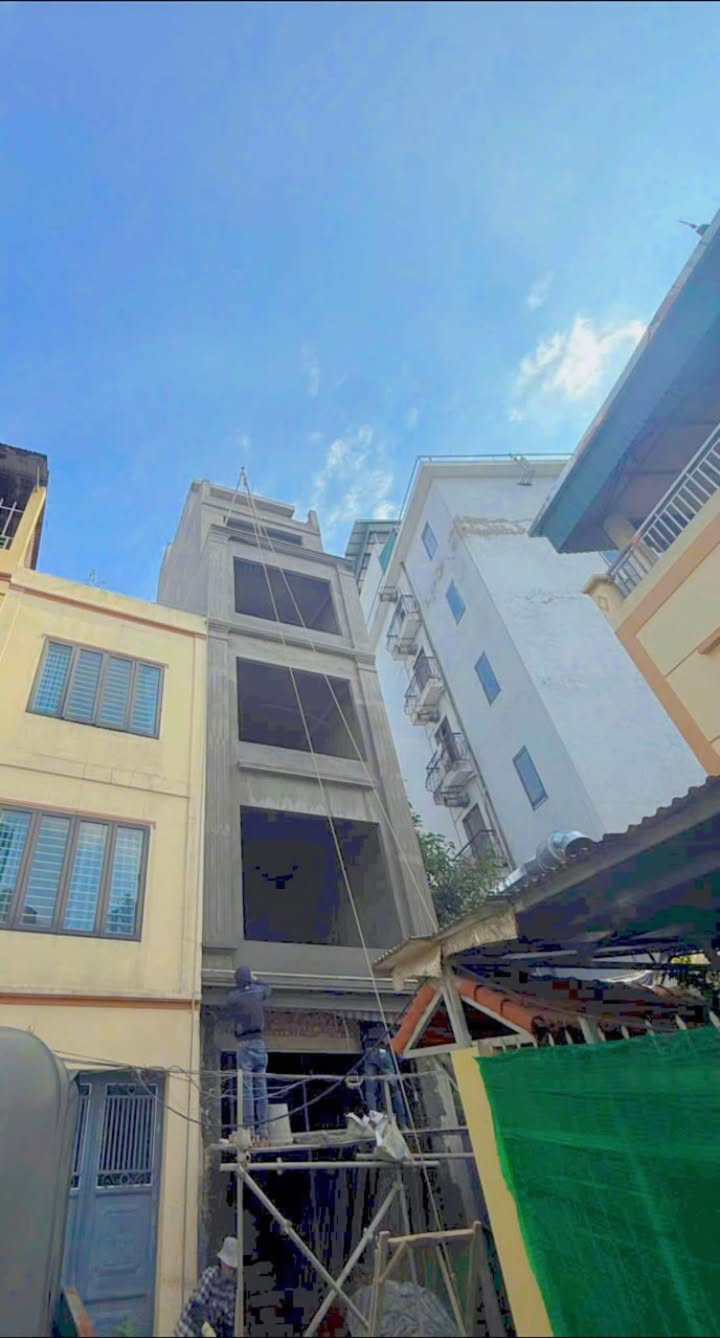 Nhà 6 Tầng, Ngõ 43 Kẻ Tạnh, Long Biên - 38m², Ô Tô Vào Nhà