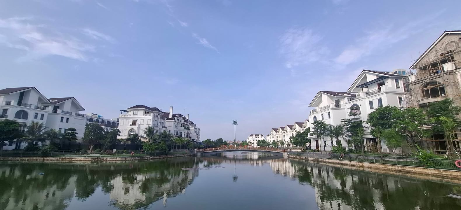 Biệt thự 170m² Mạnh Đức Từ Sơn - View Công Viên Trung Tâm, Sổ Lâu Dài