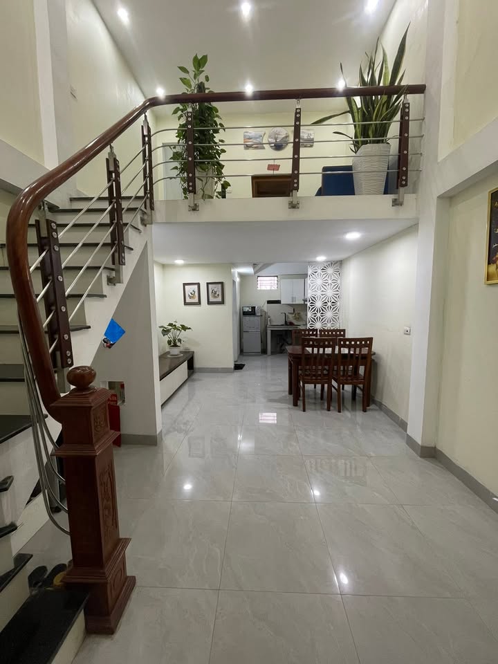 Nhà 3 Tầng Khu Đô Thị Đô Nghĩa - 37m² Sẵn Ở, Ô Tô Lùi Cổng - Giá 5.x Tỷ