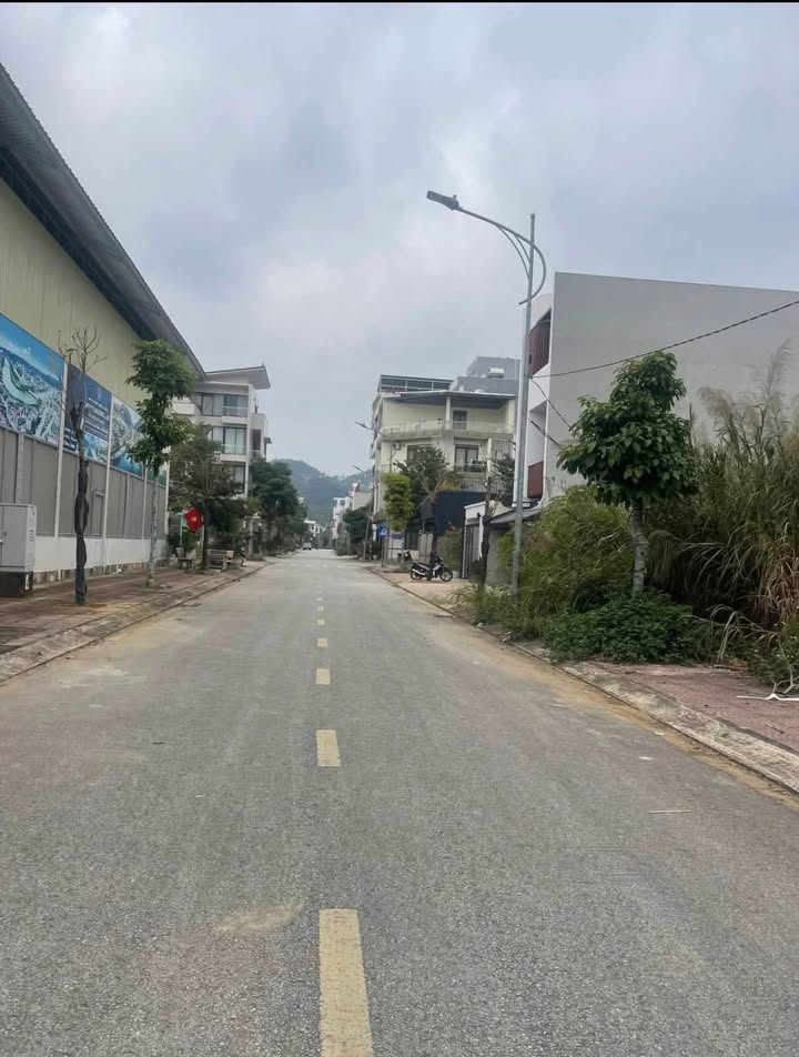 Đất TĐC Mai Pha Lô N22 90m² Hướng Đông Nam - Giá 3 Tỷ Đầu Tư Sinh Lời