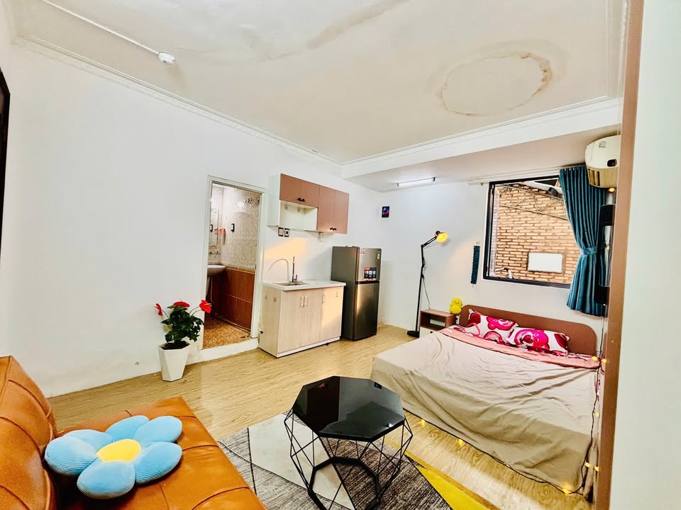 Phòng Trống Âu Cơ, Quận 11 - 5 Triệu/Tháng, Giờ Giấc Tự Do