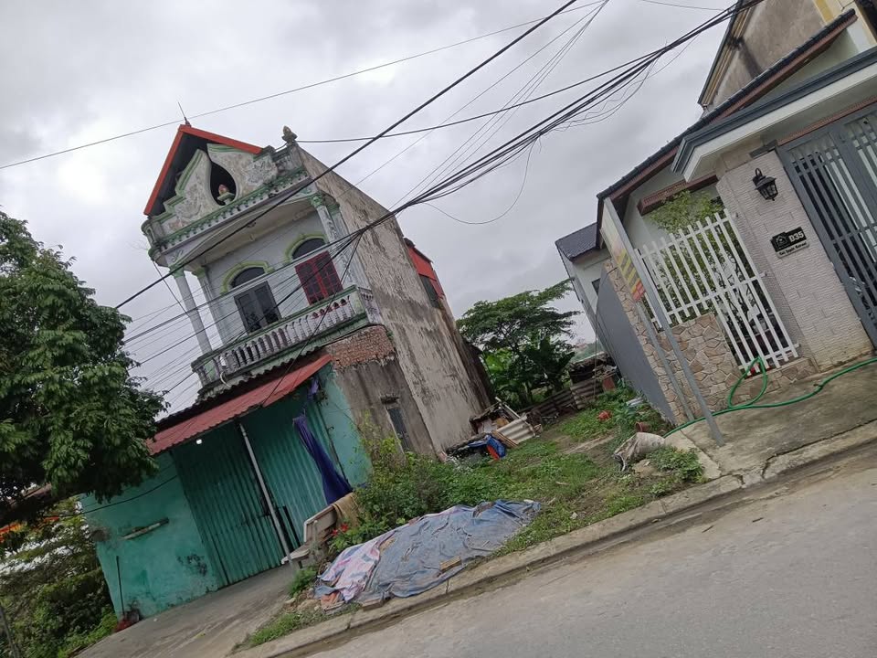 Đất nền Lương Tài 83m² - Sổ đỏ chính chủ, kinh doanh ngay!