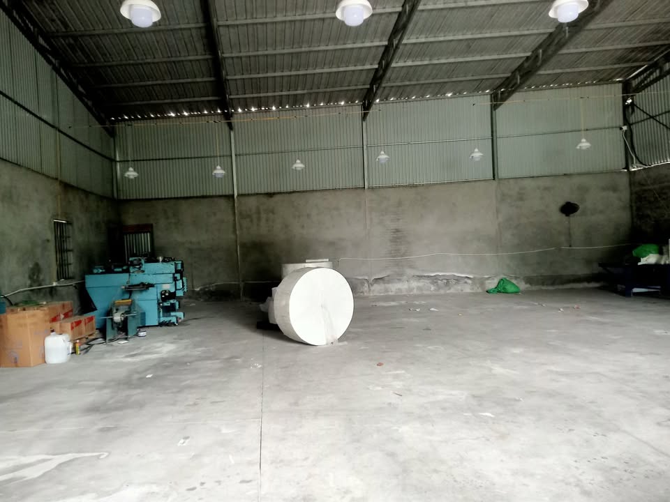 Kho xưởng TP Hải Dương 225m² 13.5 triệu - Container thoải mái!