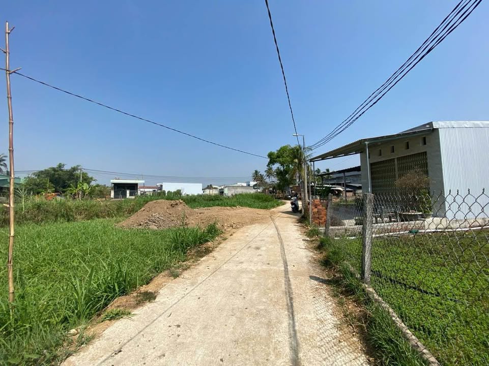 Đất nền Đăk Pơ 270m² 5 tỷ - Sổ hồng chính chủ!