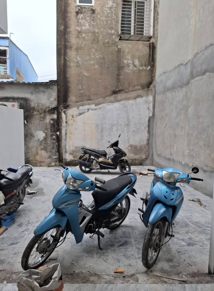 Nhà 3 Tầng Ngõ Trần Huy Liệu, Nam Định - 45m² Ô Tô Đỗ Cửa, Giá 1.75 Tỷ