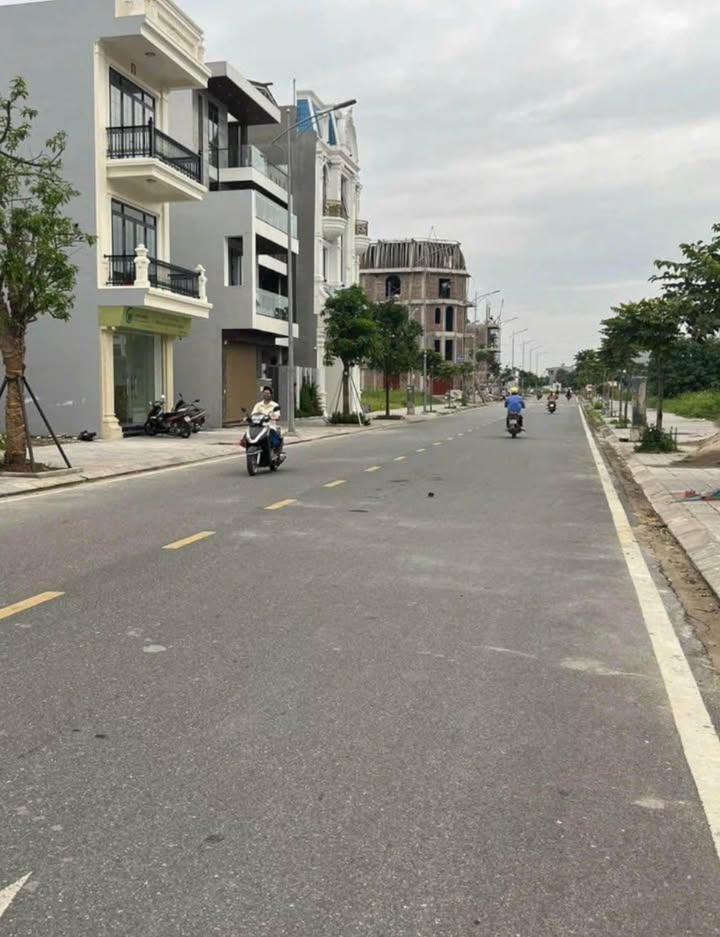 Đất nền Lưu Hữu Phước 106m² - Tiềm năng tăng giá vượt trội!