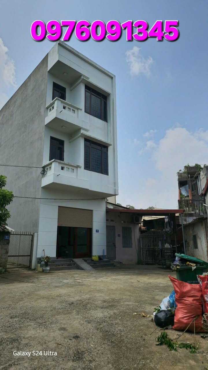Bán Nhà 3 Tầng 60m² Mặt Tiền Trần Đăng Ninh, Lạng Sơn - Giá 2.3 Tỷ
