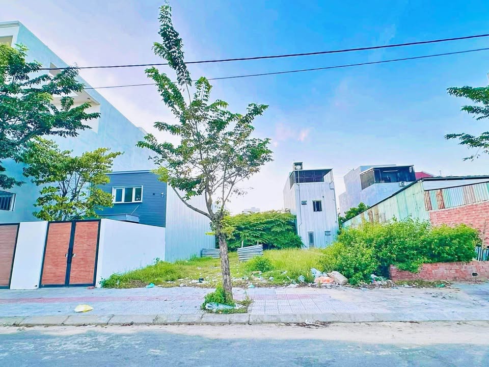 Bán Đất Nam Hòa Xuân Đà Nẵng 105m² - Sổ Đỏ Sẵn, Hướng Nam Giá 5.2 Tỷ