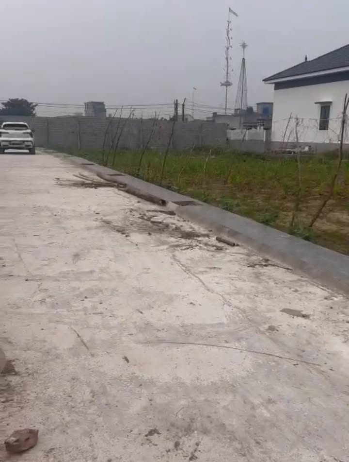 Đất nền Nam Trung, Tiền Hải 200m² - Sổ đỏ sẵn, ô tô vào đất