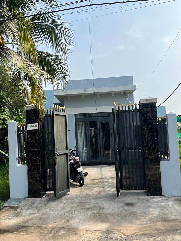 Nhà riêng Tân An 120m² - Chính chủ bán, ô tô đậu sân!