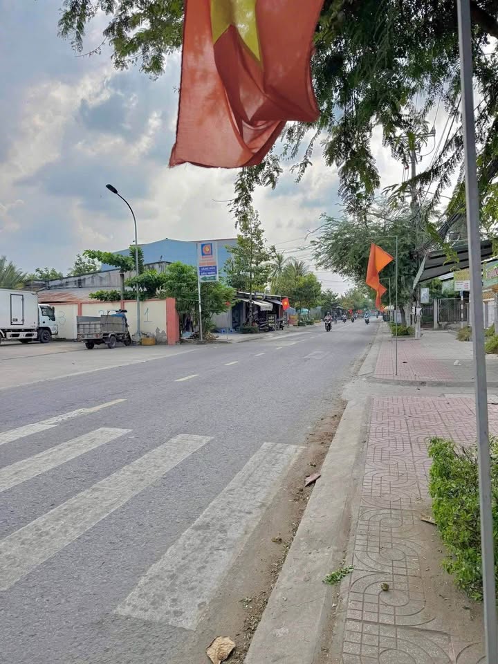 Mặt Tiền Trần Nguyên Hãn Mỹ Tho 360m² - Kinh Doanh/Đầu Tư Hời