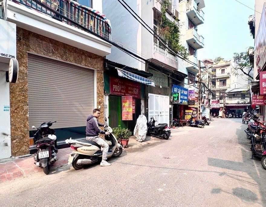 Nhà Mặt Phố Cầu Giấy 40m², 5 Tầng - Kinh Doanh Đa Ngành - 15 Tỷ