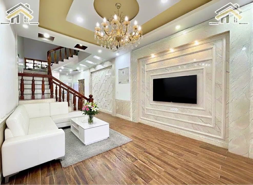 Nhà riêng Lực Hành, Hải An 100m² - Ô tô vào tận nhà, kinh doanh đỉnh!