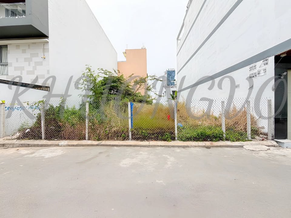 Đất nền Quận 7 80m² giá 9.9 tỷ - Hẻm xe hơi, sổ hồng chính chủ!