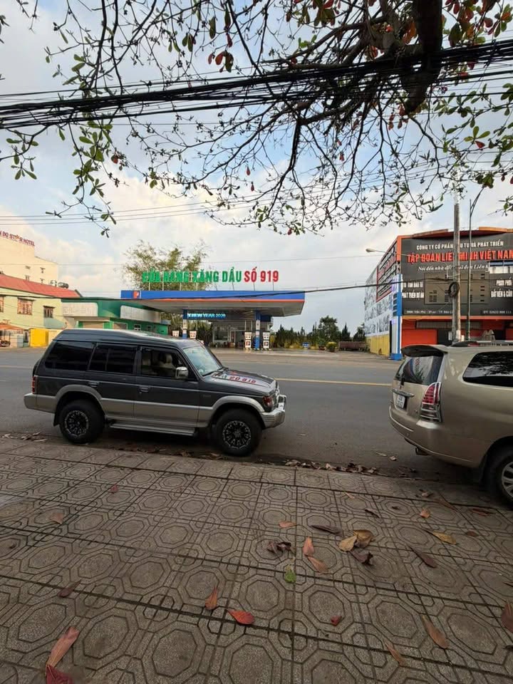 Nhà Mặt Tiền Bảo Lộc 162m² - Mặt Tiền Kinh Doanh Hiệu Quả!