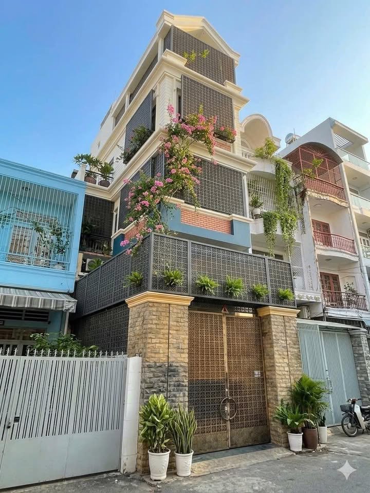 Nhà Thích Quảng Đức Phú Nhuận 100m² 16.5 tỷ - Sẵn sàng CHDV