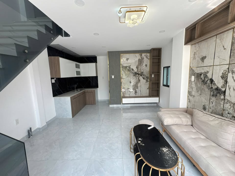 Cho thuê nhà phố Phước Lợi, Long An - Full nội thất, dọn vào ở ngay