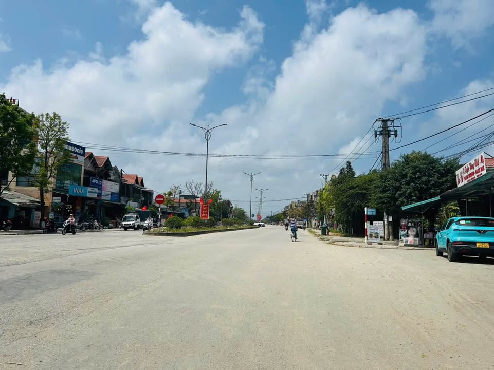 Đất Nền Mặt Tiền Huế 121m² - Giá 2.15 Tỷ, Hướng Bắc, Lộc Tài