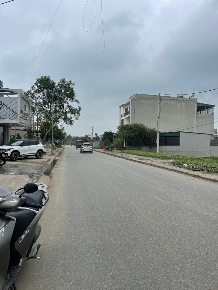 Bán Đất Vàng 97m² Mặt Tiền 4.86m Trục Chính Nguyễn Quang Tiến, Bắc Ninh - Giá 3.8 Tỷ