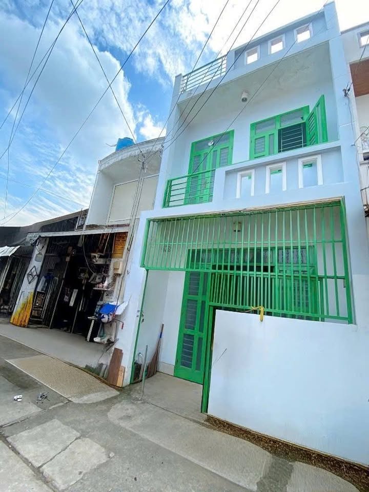 Nhà 40m² Tân Kỳ Tân Quý, 2 Tầng, Sổ Hồng Riêng - Giá Gấp 3.1 Tỷ