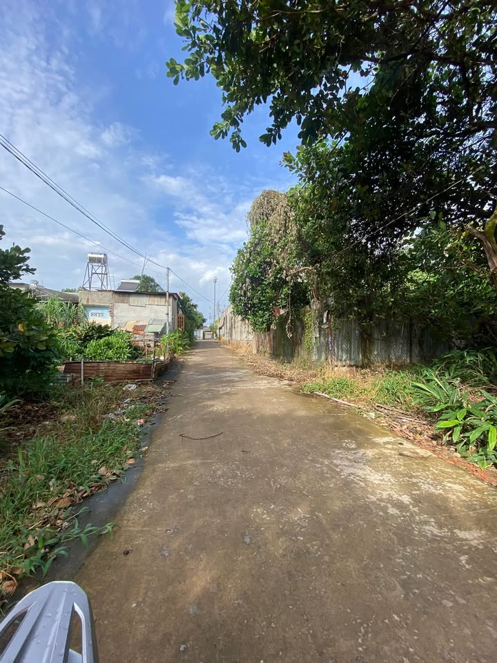 Đất nền Đồng Xoài 399m² - Sổ đỏ chính chủ, tiềm năng tăng giá!