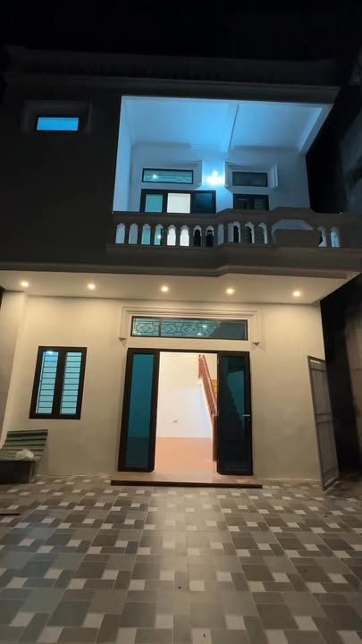 Nhà Phủ Lý 70m² Giá Hơn 2 Tỷ - Sẵn Sổ Hồng, Vị Trí Trung Tâm