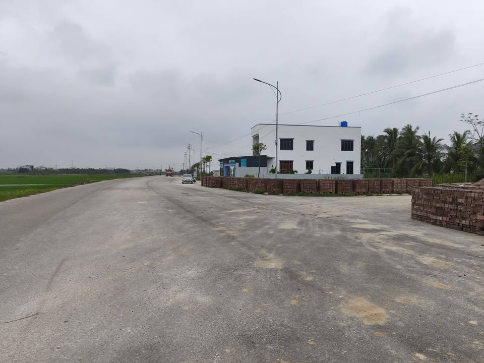 Bán đất 130m² Hoằng Châu, Thanh Hóa - 2 mặt tiền, gần Sầm Sơn