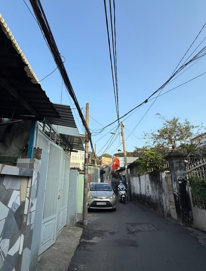 Nhà phố Linh Chiểu, Thủ Đức 59m² 4 tỷ - Vị trí đắc địa, kinh doanh ngay!