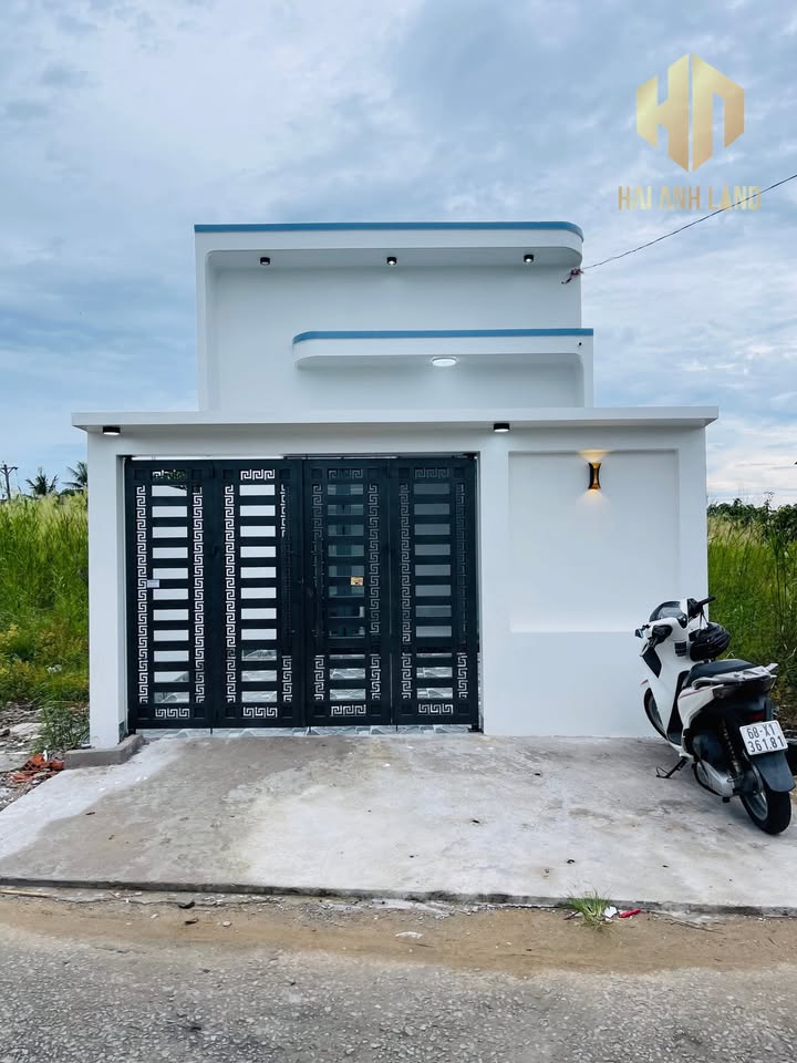 Nhà mặt tiền Rạch Giá 99m² giá 1,65 tỷ - Ô tô vào tận nhà