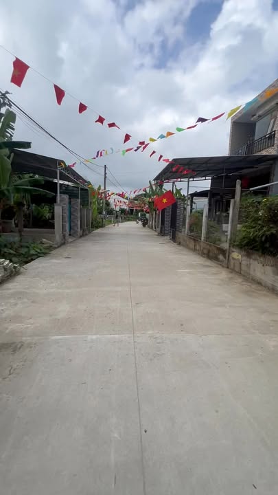 Đất nền Thị trấn Nam Phước 124m² chỉ 7xx triệu - Sổ đỏ chính chủ!