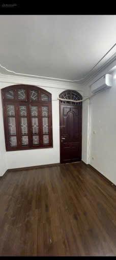 Cho thuê nhà 6 tầng Nguyễn Khang, Cầu Giấy - 25m² - 15 triệu