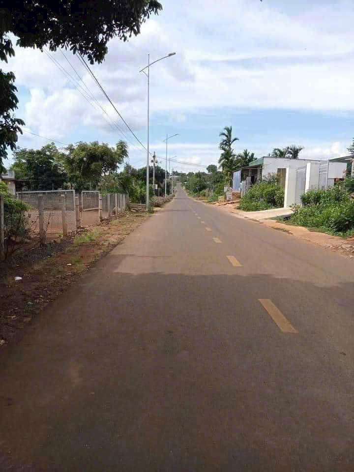 Bán Gấp 2 Lô Đất Liền Kề Mặt Tiền Lê Văn Hưu, Buôn Hồ - 468m² - 3.12 Tỷ