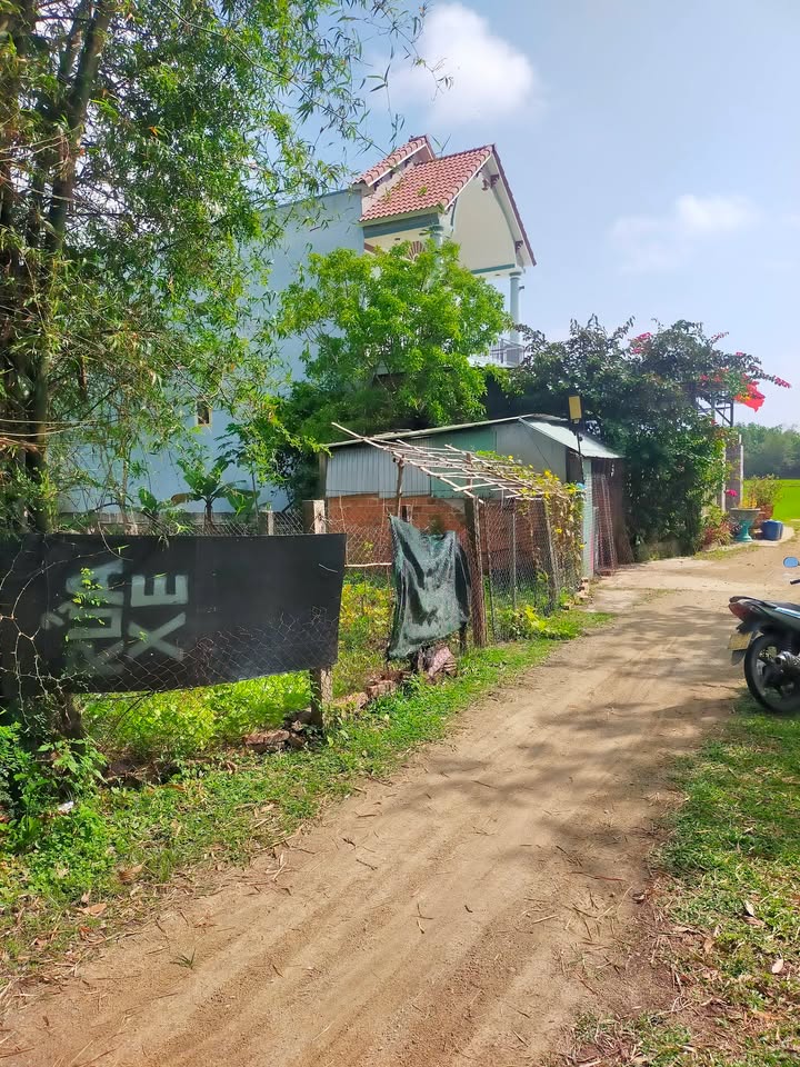 Đất nền Thôn Đông Bình, Núi Thành 140m² - Tiềm năng tăng giá vượt trội!