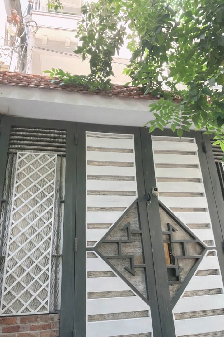 Nhà 5 Tầng Hẻm Xe Hơi Phan Văn Trị - 66m², 7PN, Giá 7.8 Tỷ