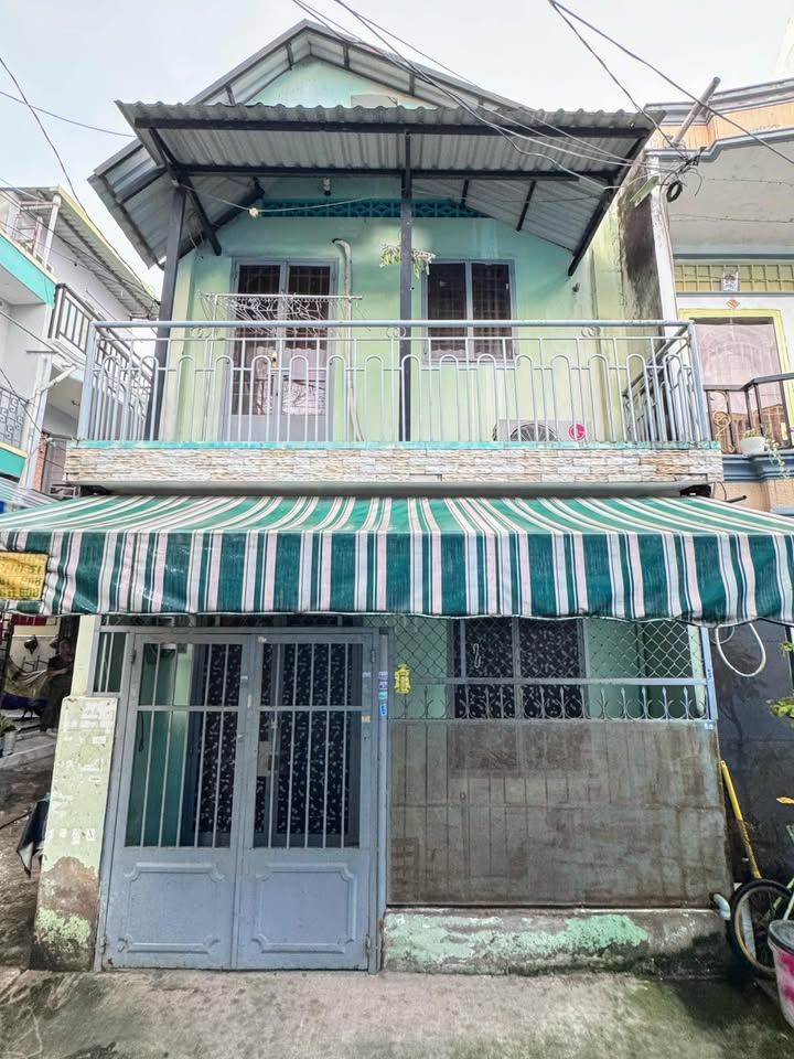 Nhà Căn Góc 28m² Chiến Lược Bình Tân - 3.2 Tỷ