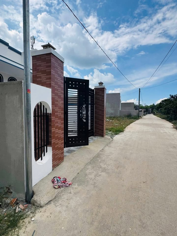 Nhà Sổ Hồng Chính Chủ 1.2 Tỷ - 100m² Tại Bàu Hàm, Đồng Nai