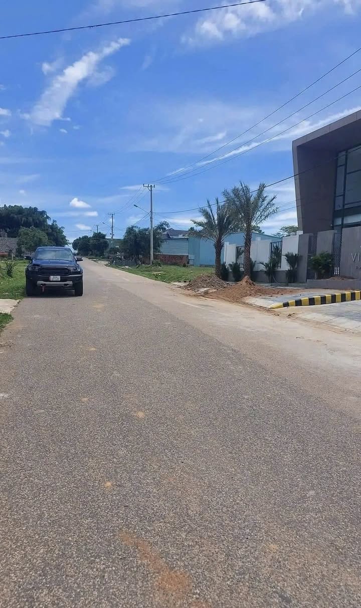 Nhà riêng Nguyễn Lương Bằng Kon Tum 235m² Giá tốt hiếm có!