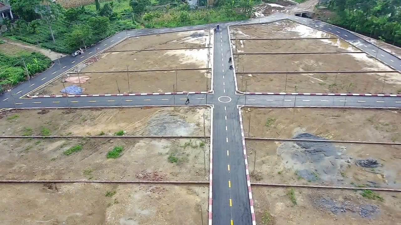 Đất nền Ba Vì 181m² - Sổ đỏ full thổ cư, gần trường học