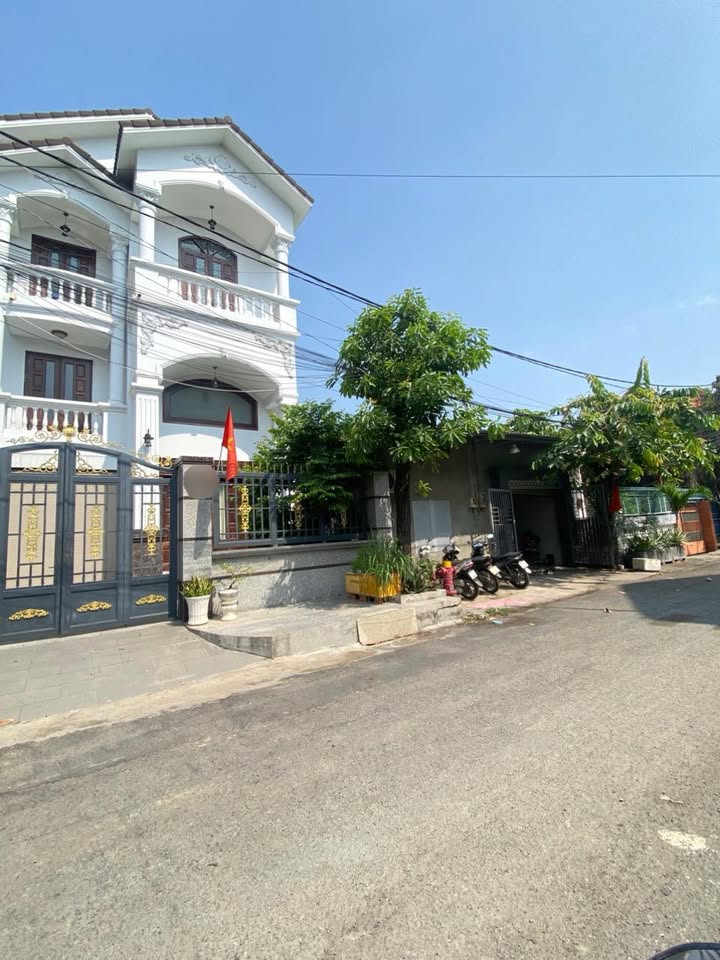 Nhà Riêng Gần GIGAMALL Thủ Đức 153m² - Ô Tô Vào Tận Nhà, Nhỉnh 14 Tỷ