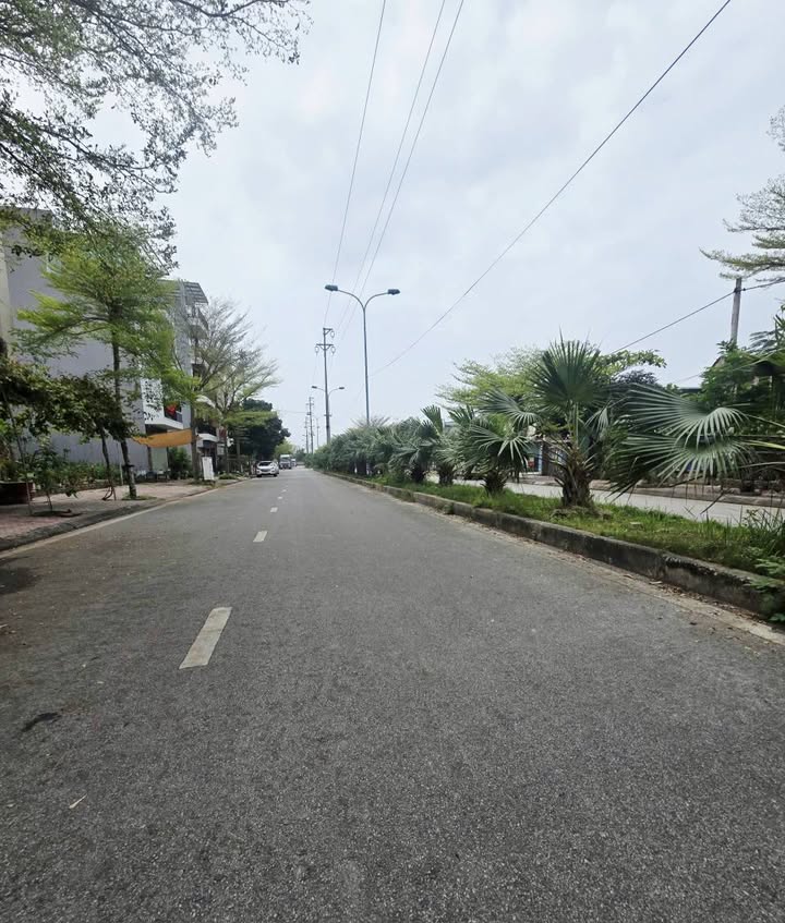 Bán Đất Đường Đôi Âu Việt, Hải Dương - 65m² Hướng Tây Bắc, Giá 3.28 Tỷ