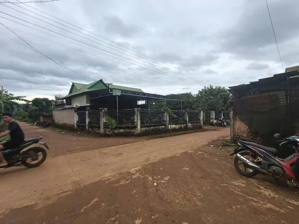 Đất nền Ia Khươl 300m² giá 3xx triệu - Pháp lý rõ ràng